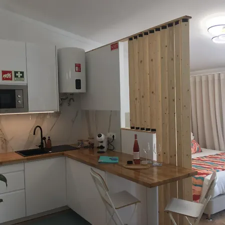 At Maries House 2 Apartman Peniche