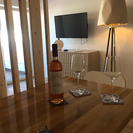 At Maries House 2 شقة بينيش